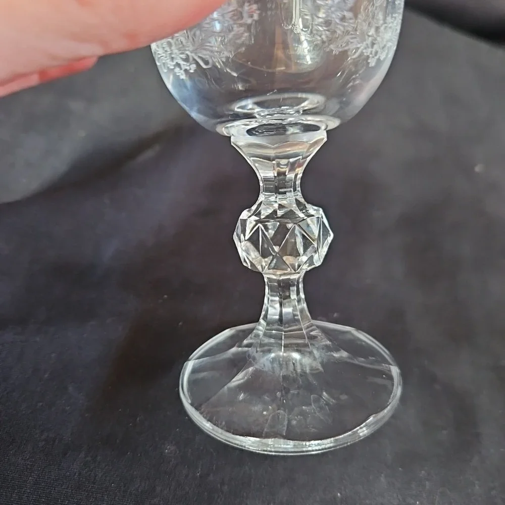 Bohemia‎ Crystal Etched Czech Liqueur Glasses 4 1/4